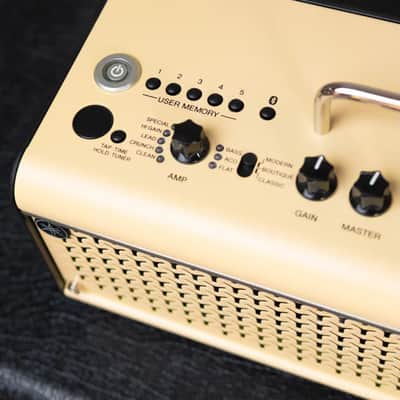 Yamaha THR30II WL 30 Watt Desktop Amplifier - Demo image 2