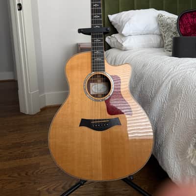 Taylor 816ce with ES1 Electronics 2012 - Natural image 2