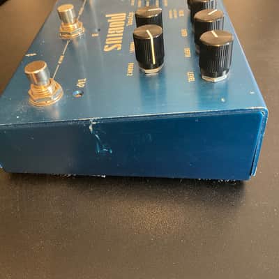 Strymon Mobius 2012 - Present - Blue image 4
