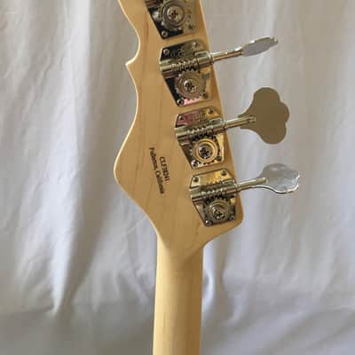 G&L JB2 USA 3 Tone Sunburst image 6
