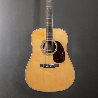 Martin D-35 image 3