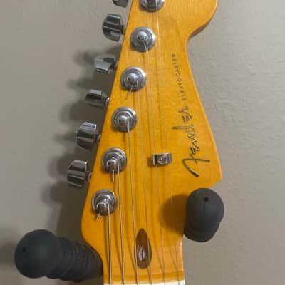 Fender American Ultra Stratocaster with Maple Fretboard 2019 - Cobra Blue image 7