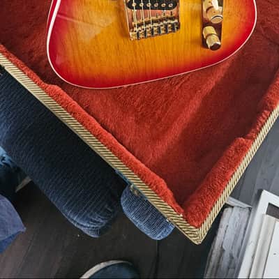 Trading in*** last chance. 1993 Leo Fender Commemorative G&L Guitars 1993 - Cherry Burst image 8