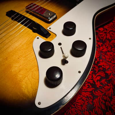 1963 Airline H-46 Stratotone Sunburst image 8
