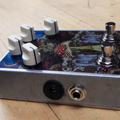 FuzzHugger Custom Super Sonic Shroom fuzz + oscillation - B-Stock SALE! image 2