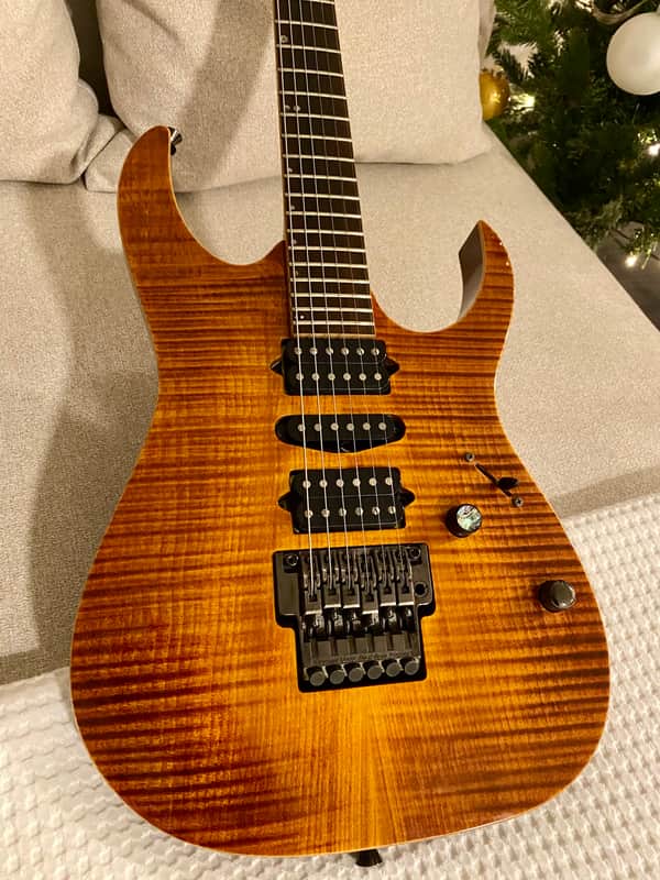 Ibanez RG8570 / JCRG-80-VV J. Custom 2001 - 2004 - Vintage Violin image 1