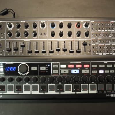 Arturia MiniBrute 2S Semi-Modular Sequencing Synthesizer [Three Wave Music] image 2