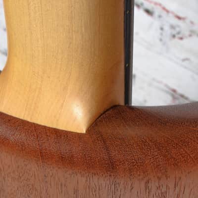 Alembic - 1996 Epic 5 Fretless Bass Natural w/HSC - USED image 9