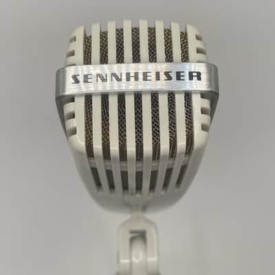 AS NEW / INTERNAL ORIGINAL STATE/ Sennheiser MD 411 70s - XLR image 1