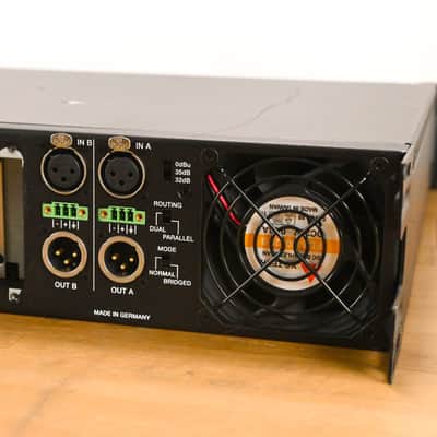 Electro-Voice (EV) TG-5 120V 2-Channel Tour Grade Power Amplifier CG01YB4 image 7