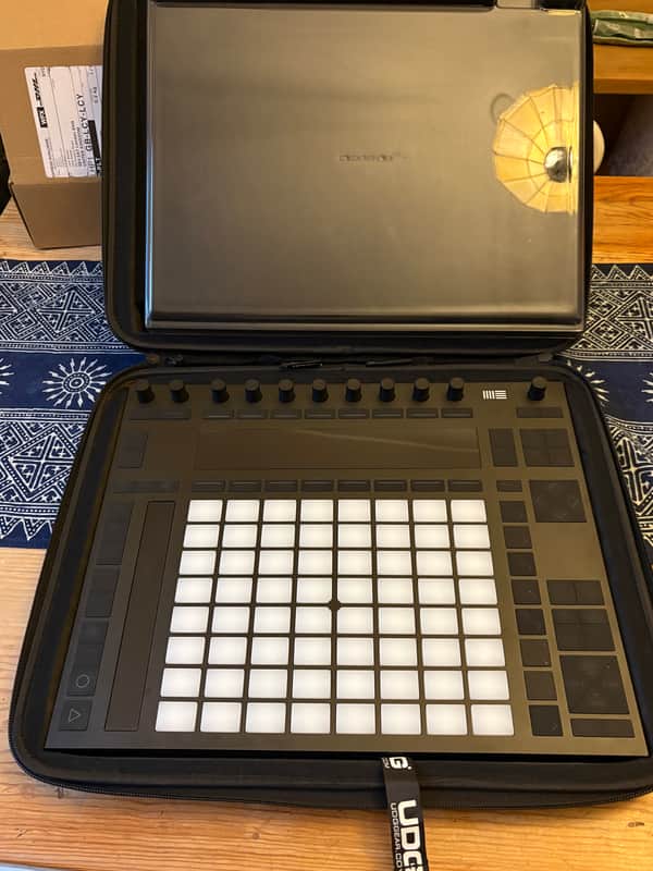 Ableton Push 2 Controller 2015 - 2022 - Black image 1