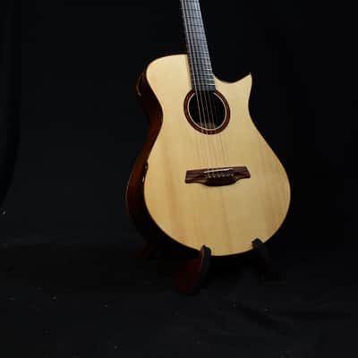 2020 Maestro Guitars Vera Modern 00 CSB Original Series image 1