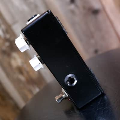 JHS Haunting Mids 2018 - Present - Black image 6