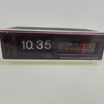 Planar - Model 1138 - AM/FM Digital Clock Radio - In Box image 5