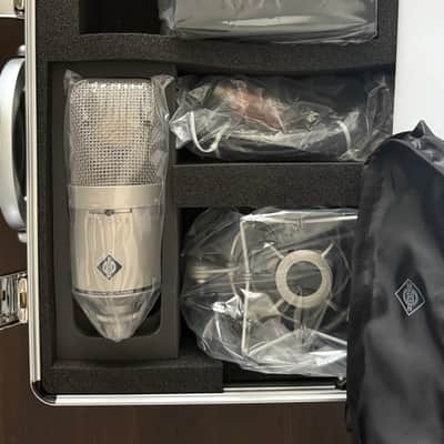 Neumann M 149 Large Diaphragm Multipattern Tube Condenser Microphone 1999 - Present - Nickel image 1