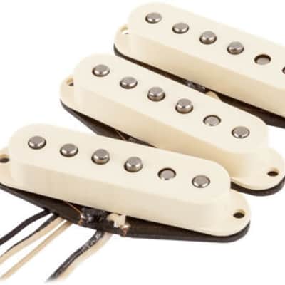 Genuine Fender Pure Vintage Original 57/62 White Stratocaster/Strat Pickups Set image 4