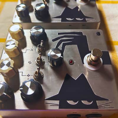 TONECAT Vanishing Tail Reborn PLL Synth Fuzz - Analog Guitar Synth Octave & Harmonic Generator image 3