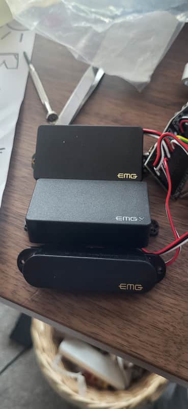 EMG 81X,85,SLV - Black image 1
