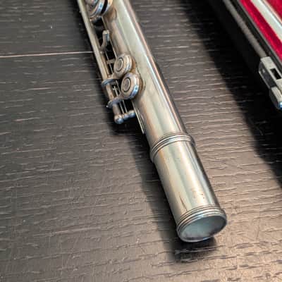 Yamaha YFL-481 Intermediate B-Foot Flute 1990s - Silver image 15
