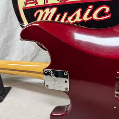 Fender American Standard Stratocaster Guitar 1995 - Candy Apple Red / Maple neck image 11