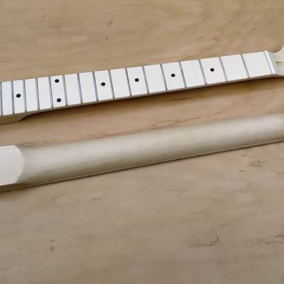 21 Fret Maple on Maple T guitar neck replacement steel frets  DIY image 6