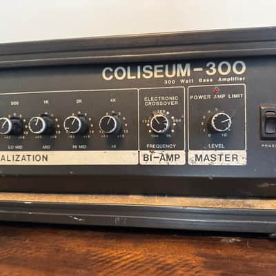 Sunn Coliseum-300 300-Watt Bass Amplifier Head 1980s - Black image 3