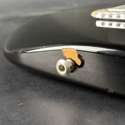 Used Squier Stratocaster HSS Black w/case TSU25011 image 8
