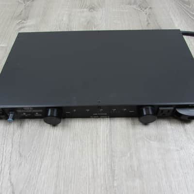 Furman Furman PL-PRO-II Power Conditioner With Volt Meter 2000's image 2