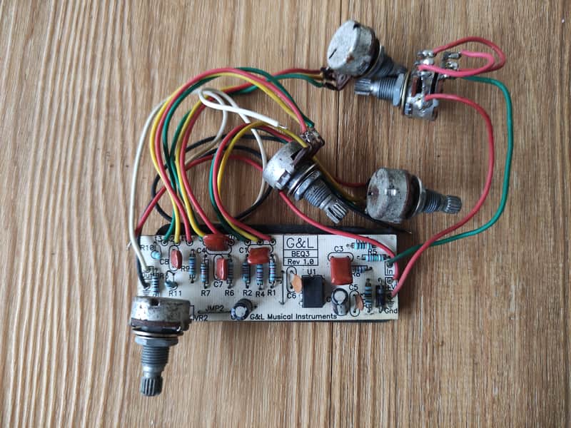 G&L Tribute M-Series 3 Band Bass Preamp BEQ3 Overseas Version image 1