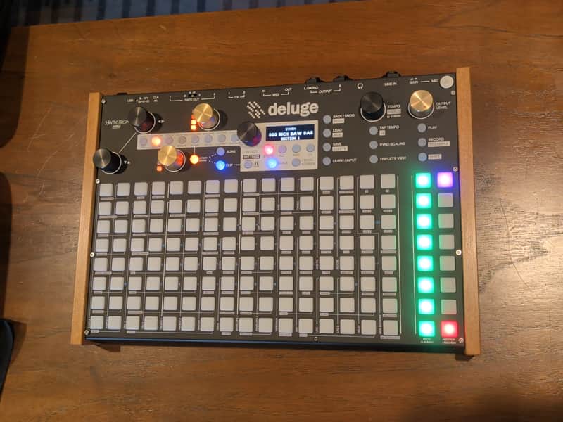 Synthstrom Audible Deluge 64-Voice Desktop Synthesizer with OLED Display