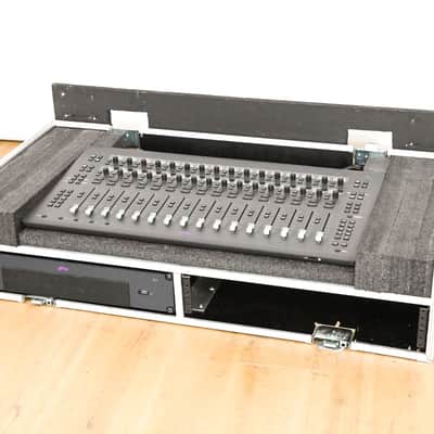 AVID S3 16-Fader Control Surface w/ E3 Engine and Road Case CG013BD image 1