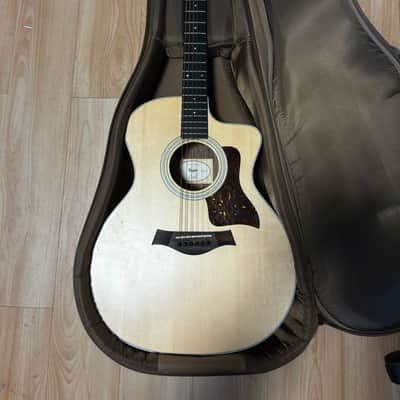 Taylor 214ce 2020 - 2023 - Natural image 1
