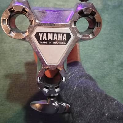 Yamaha TH945A 3 Hole Tom Receiver   Chrome image 1