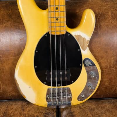 Music Man Stingray Bass 1978 - Blonde - OHSC image 2