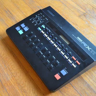 Vintage Yamaha RX11 Drum Machine image 3