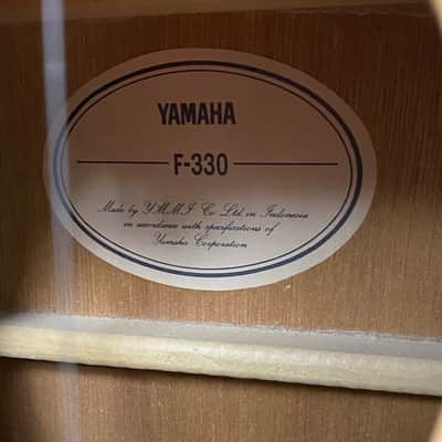 Yamaha F330 dreadnought acoustic guitar - S/H image 20