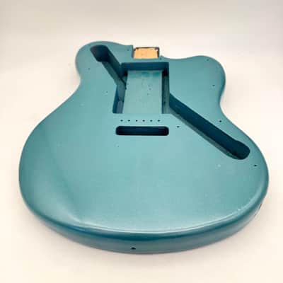 Fernandes Native Body Relic Metallic Blue BB6275 image 5