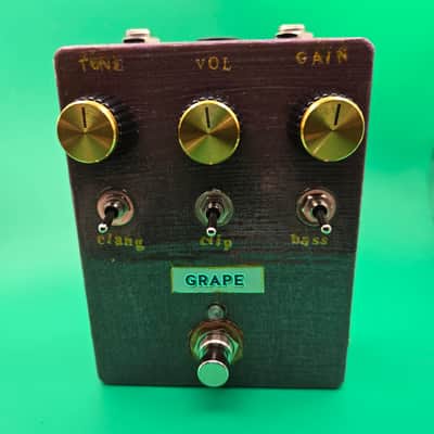 Handmade "Grape Fuzz" Unique feature-packed perc-style fuzz image 2