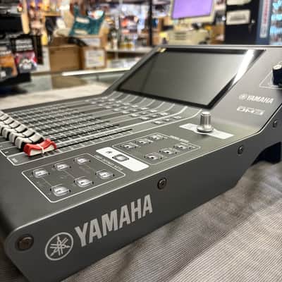 Yamaha DM3 Standard 16 Channel Digital Mixer image 4