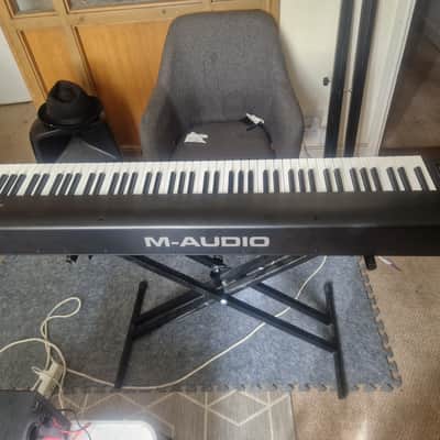 M-Audio Hammer 88 MIDI Keyboard Controller 2017 - Present - Black