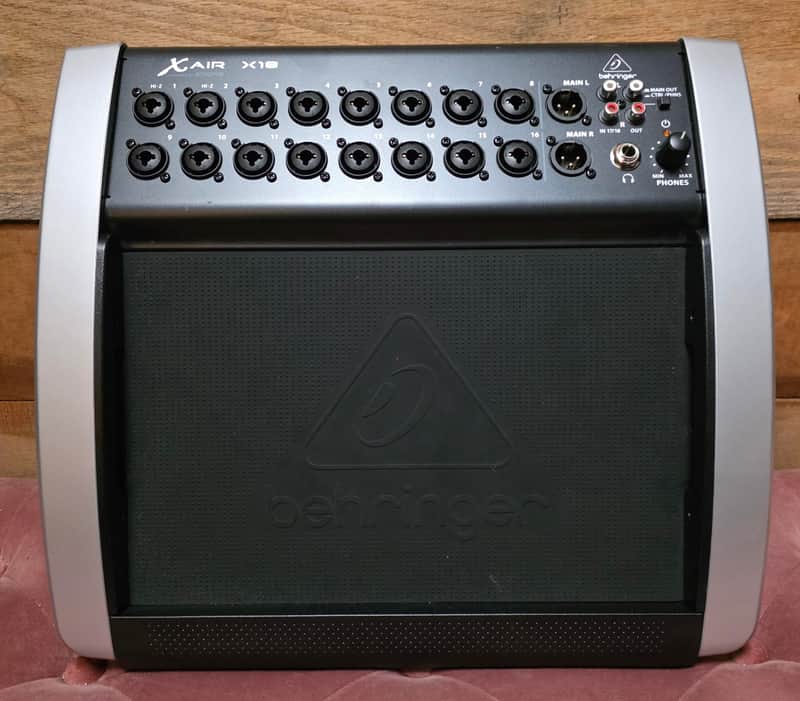 Behringer X Air X18 18-Channel Tablet-Controlled Digital Mixer (Pre-Owned) image 1