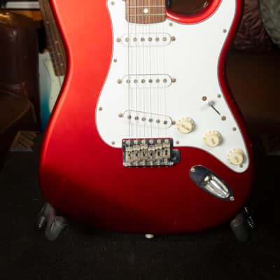 Fender Stratocaster ST-45 2007-2010 - Candy Apple Red image 2