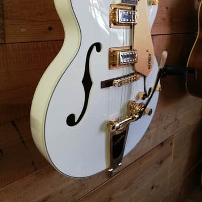 Gretsch G5422TG Electromatic Classic Hollow Body Double Cutaway Snow Crest White image 4