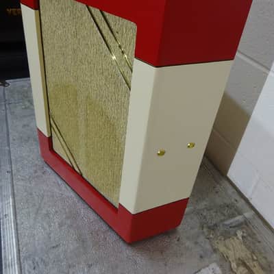 WEM Watkins Electric Music  Dominator MK1 V Front  WEM Dominator 1957 Red/Cream image 3