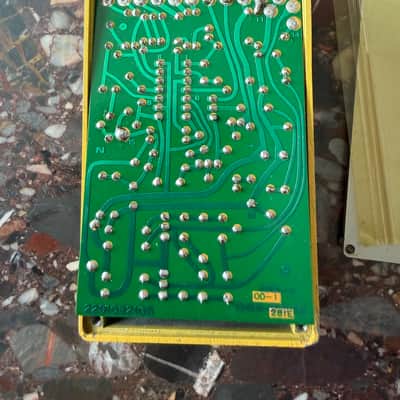 Boss OD-1 Over Drive (Black Label) 1985 - Yellow image 8