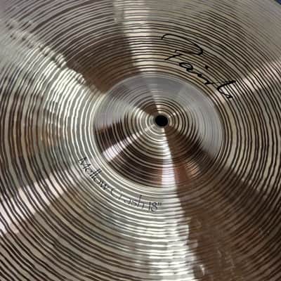 Used Paiste Signature Mellow Crash Cymbal 18" - Very Good image 2
