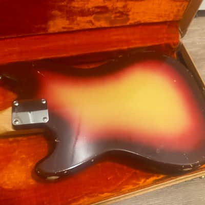 Fender Duo-Sonic 1963 Sunburst with OHSC image 9