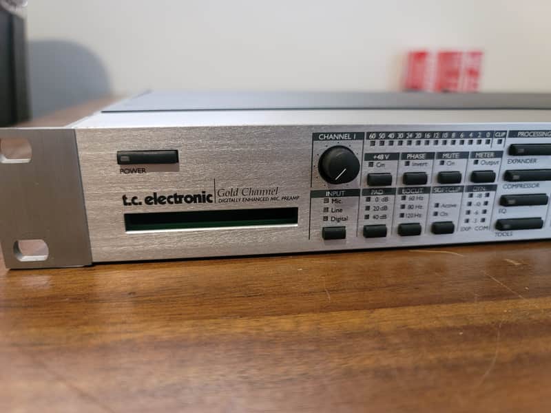 TC Electronic Gold Channel Dual Mic Preamp Channel Strip For Parts Repair Non-Working image 1