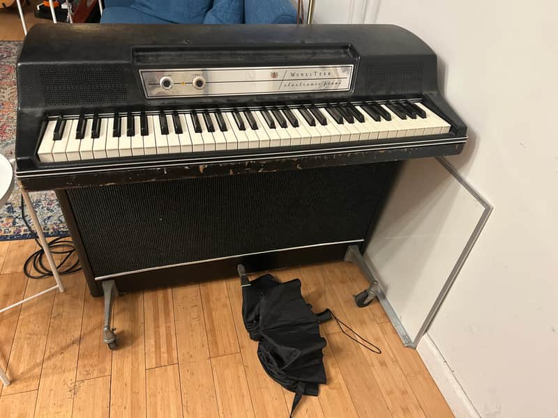 Wurlitzer 214 64-Key Electric Piano 1971 - 1974 - Black image 1