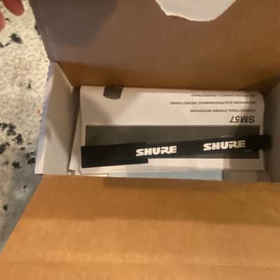 Shure SM57 Cardioid Dynamic Microphone 1984 - Present - Black image 8